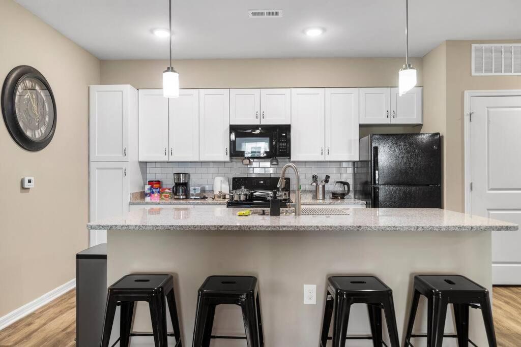 Elegant 2 Bed/2 Bath Apartment In Melbourne Fl מראה חיצוני תמונה