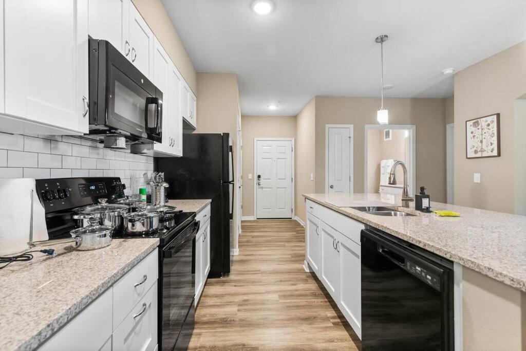 Elegant 2 Bed/2 Bath Apartment In Melbourne Fl מראה חיצוני תמונה