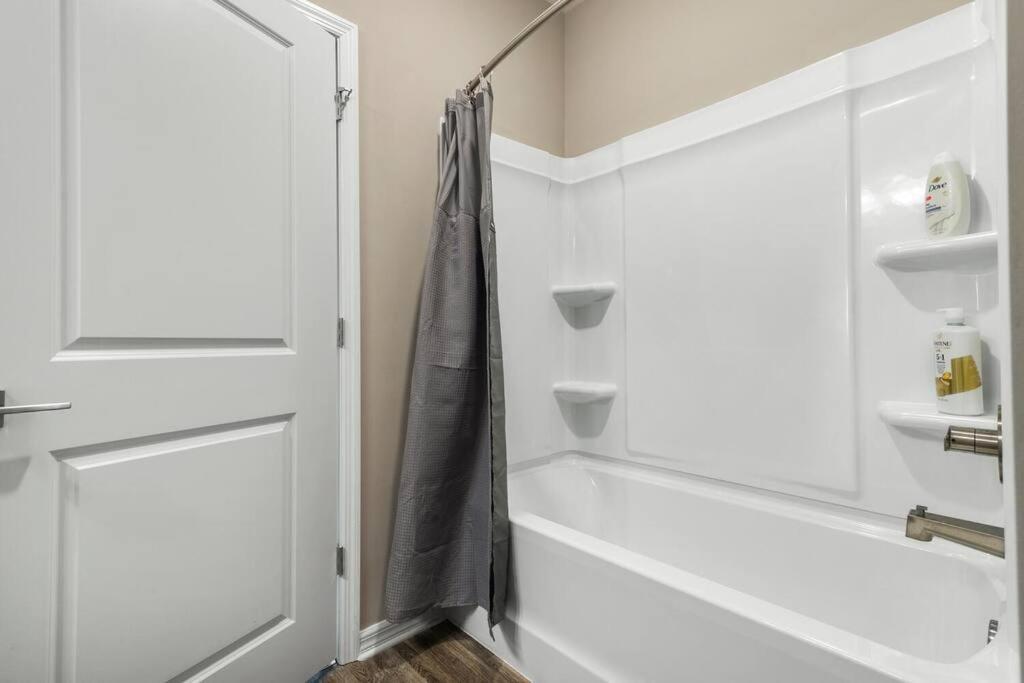 Elegant 2 Bed/2 Bath Apartment In Melbourne Fl מראה חיצוני תמונה